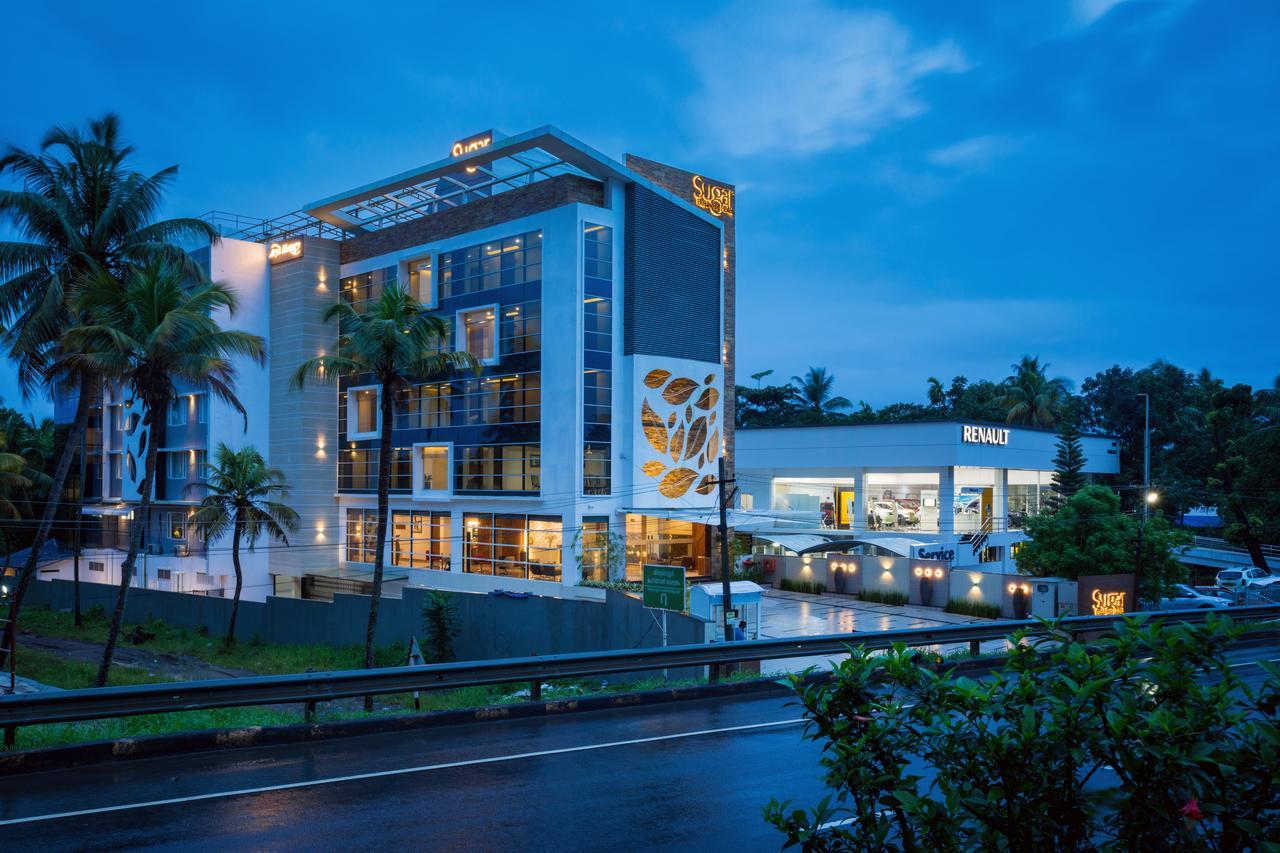 Sugar Business Hotel Kochi Екстериор снимка